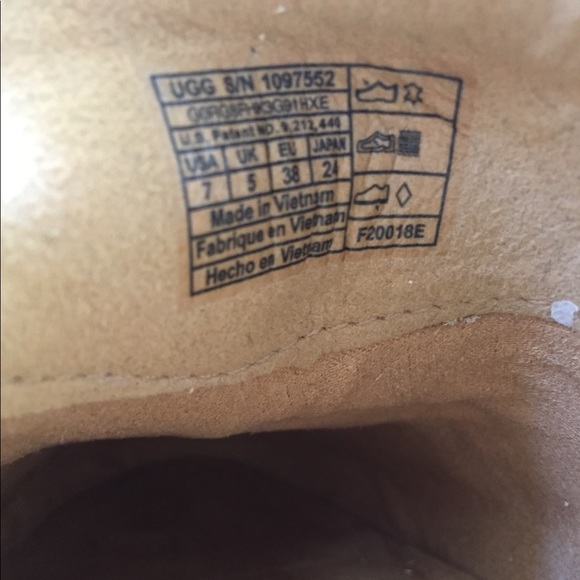 UGG Atwater Metallic Wedge Loafer - Picture 6 of 8